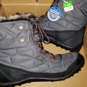 columbia shorty minx boots